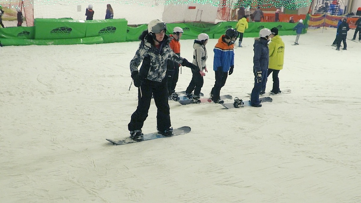 Snowboarding Snozone Castleford Lets Go Out