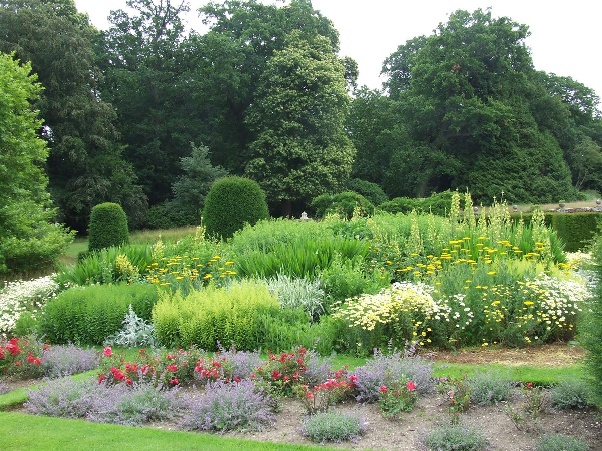 Abbey & Gardens Blickling Hall Lets Go Out