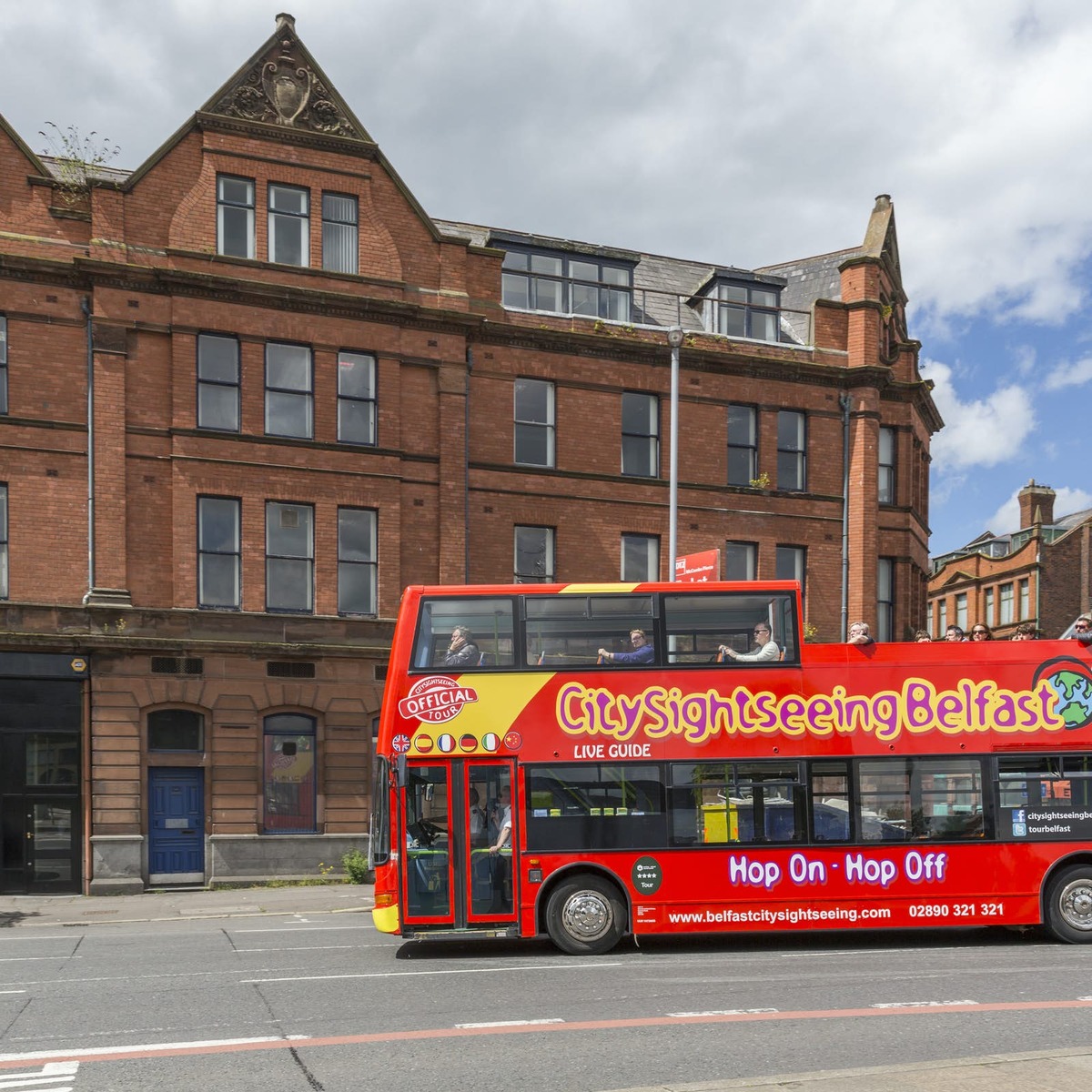 City Sightseeing Hop On Hop Off Belfast Lets Go Out