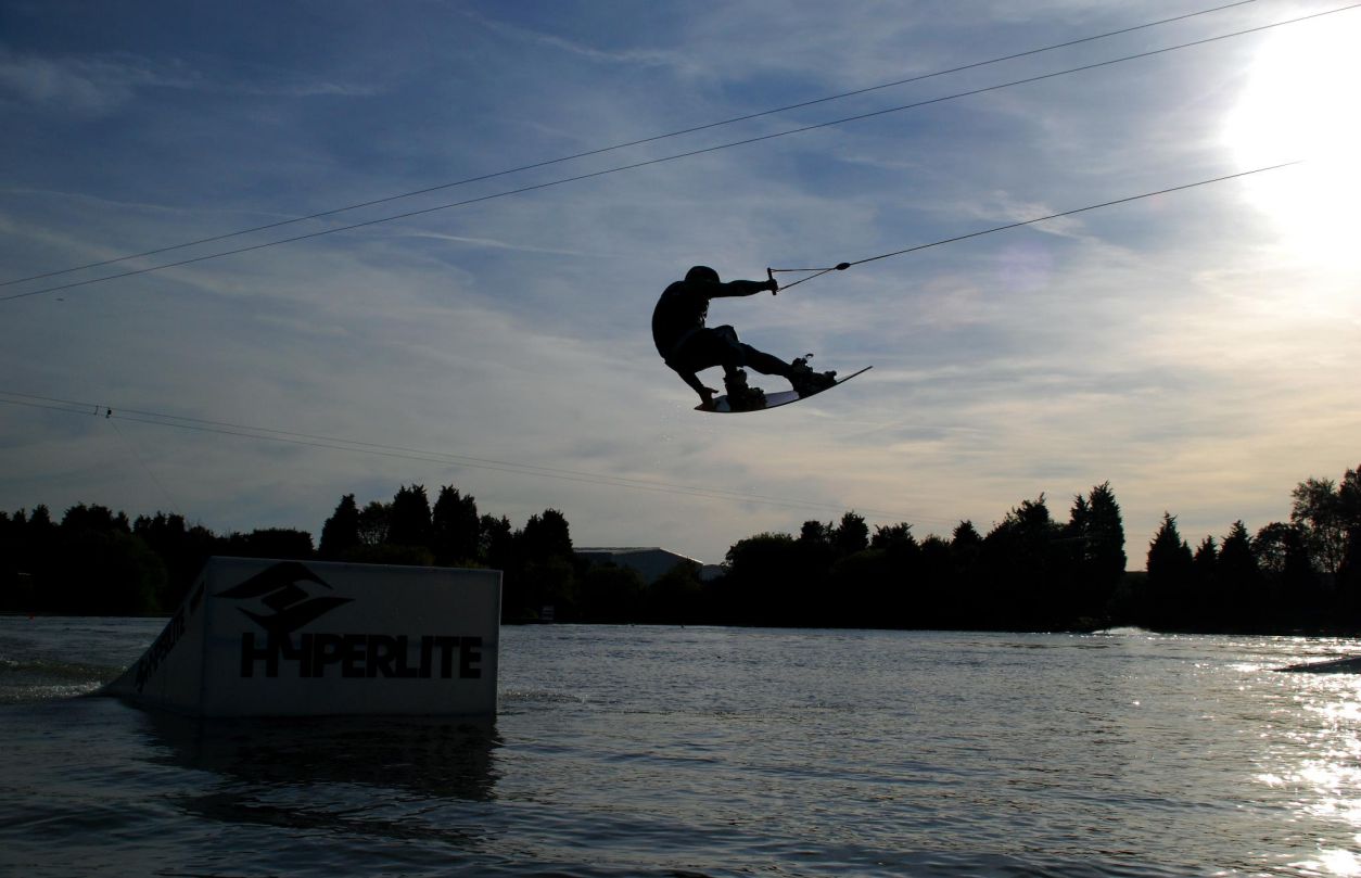Cable Wakeboarding in the UK Lets Go Out